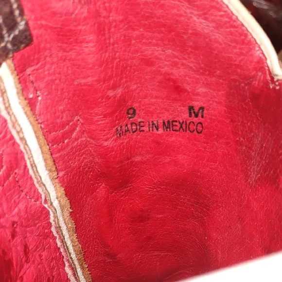 Embroidered Brown Western Boots - Picture 5 of 9